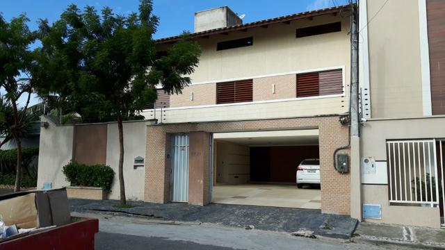 Casa no Bairro Sapiranga com 526 m² ,13 quartos,piscina e deck - Foto 4