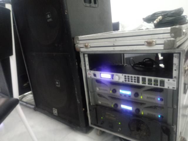 Equipamento profissional completo para banda - Foto 7