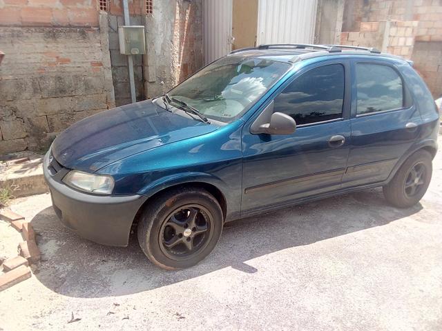 Celta -2003 vhc 4 portas banco de couro aro 14 vendo 10 mil ou troco por carro sedan - Foto 3
