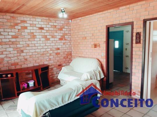 C98 - Bela residência em ótima localização - Foto 15