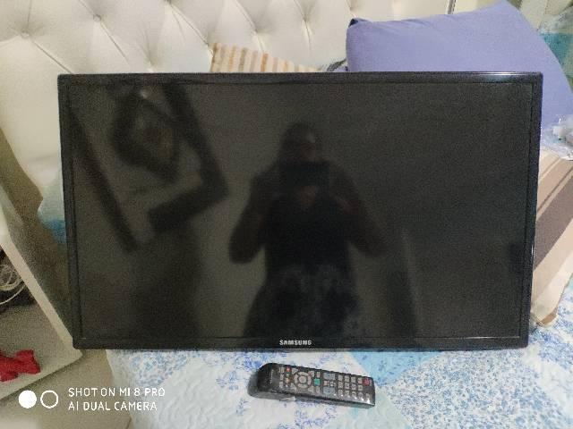Tv Led Samsung 32 com defeito