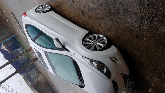 Hyundai Elantra leia o anúncio - Foto 7