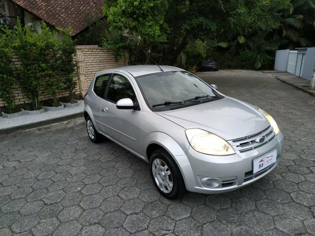 Baixou!! Lindo Ford Ka Class 1.0 8v ano 2010 completo apenas 85 mil km - Foto 2