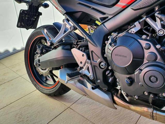 CB 650 F 2019/2019 semi nova 3.600 km - Foto 6
