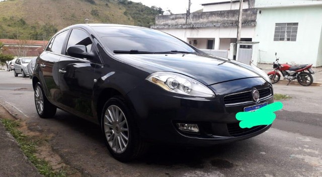 FIAT BRAVO ABSOLUTE 2012 POUCO RODADO