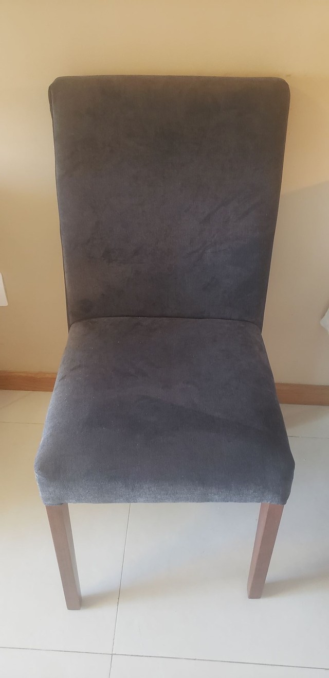Cadeira em madeira e tecido azul - Foto 3