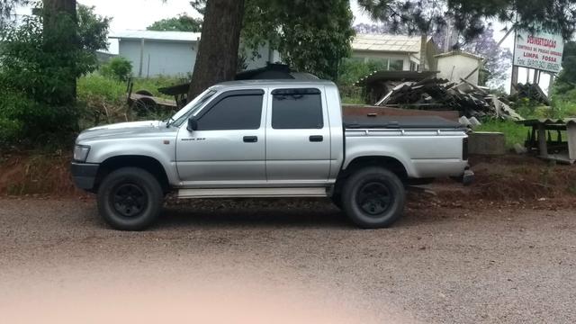 Toyota Hilux - Foto 2