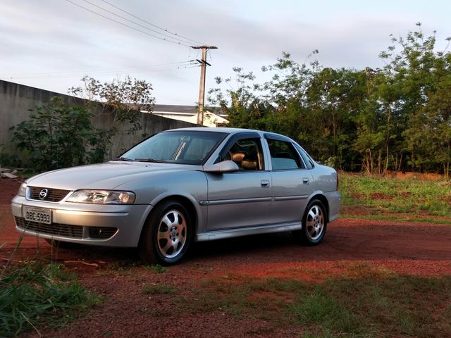 GM Vectra CD 2.0 8V - Foto 6