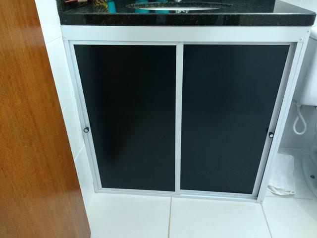 Armário de banheiro em Alumínio R$150,00 - Foto 2