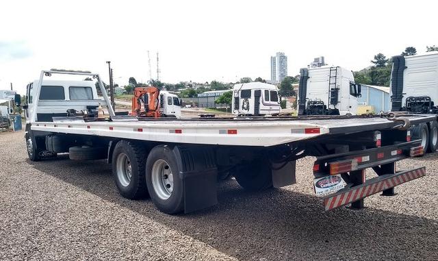 Cargo 2422 2004 com Plataforma - Foto 4