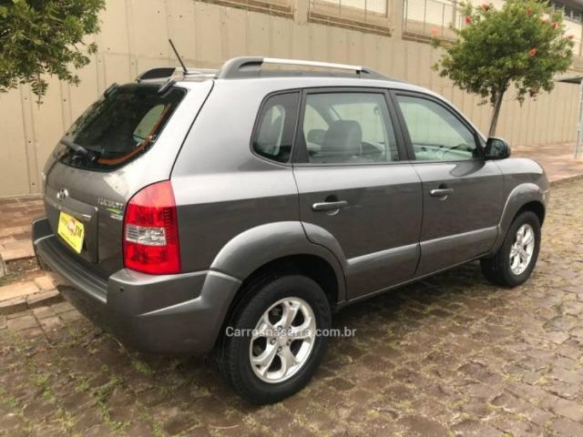 Tucson 2.0 mpfi gls 16v 143cv 2wd - automático 19 mil kms único dono - Foto 8