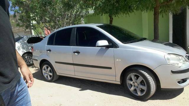 Vende se polo sedan