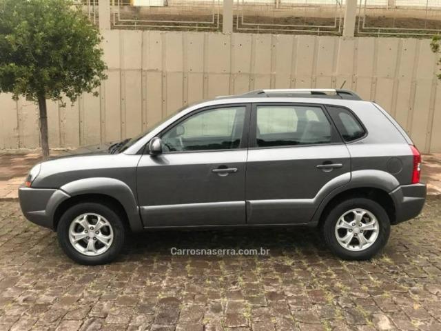 Tucson 2.0 mpfi gls 16v 143cv 2wd - automático 19 mil kms único dono - Foto 6