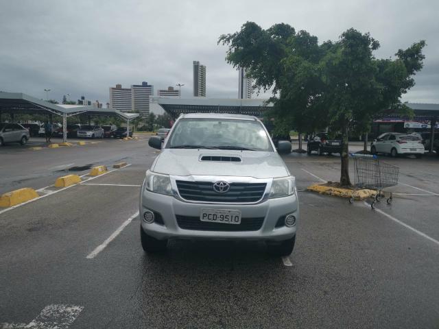 Vendo Hilux 2015/2015 Diesel 4x4 STD TurboDiesel - Foto 4