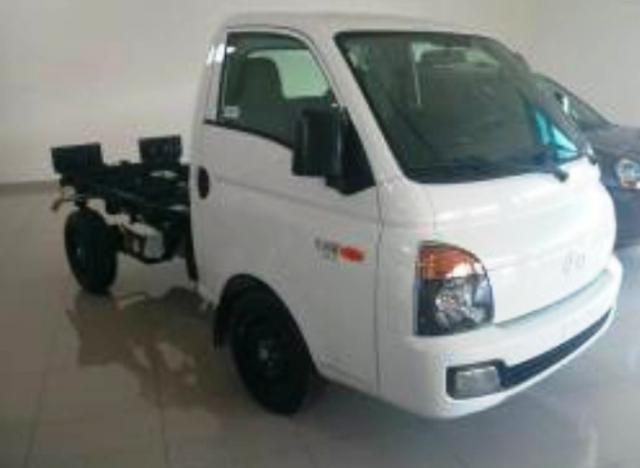 HYUNDAI HR 2.5 LONGO SEM CAÇAMBA 4X2 2019