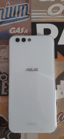 Asus Zenfone 4 ZE554KL - Foto 2
