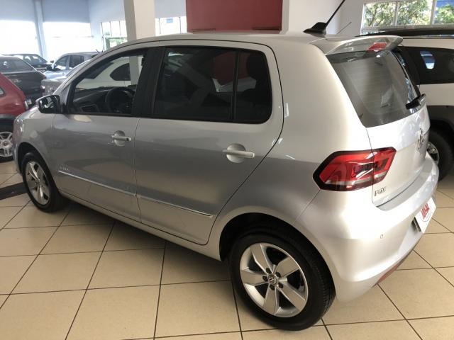 VW - VOLKSWAGEN FOX HIGHLINE1.6 FLEX 16V 5P - Foto 6