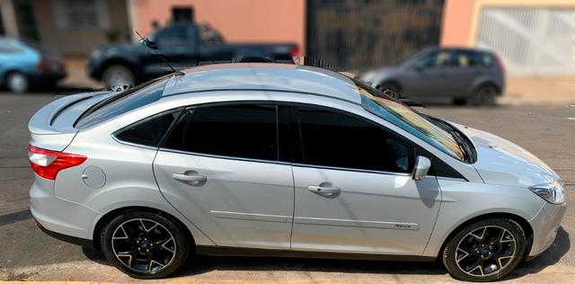 Ford Focus Sedan 2.0 Titanium Flex Aut. 4p - Foto 6