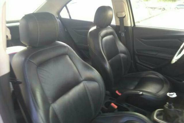 Automóveis - Foto 6