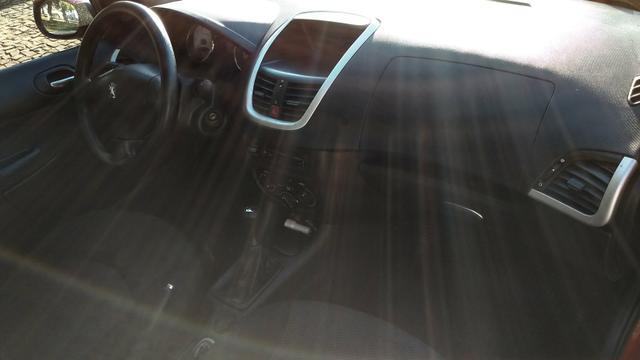 Peugeot 207 passion 1.4 / R$ 16.000,00 - Foto 3