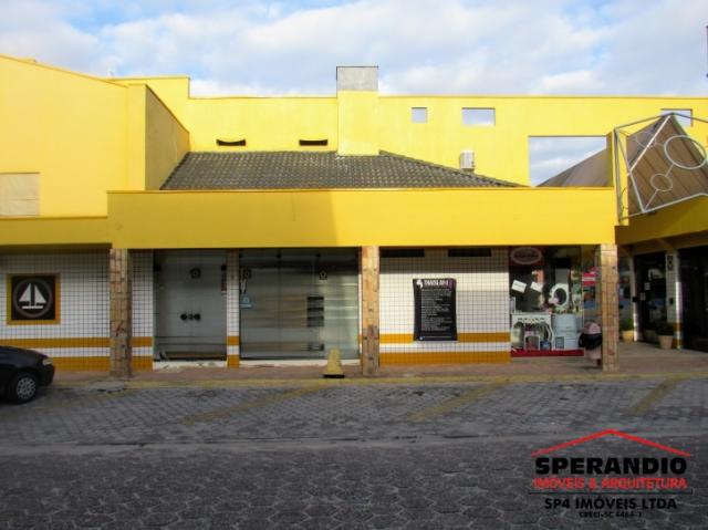 Conjunto comercial (19 lojas) na principal avenida de itapoá - Foto 5