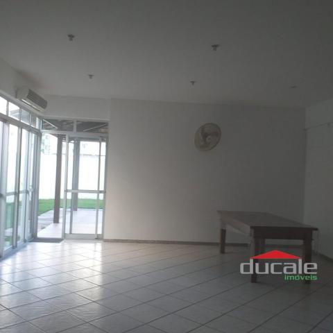 Oportunidade!! Apartamento Andar alto e lazer em Jardim Camburi - Foto 2