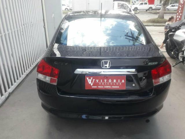 Honda CITY 1.5 LX - 2010 - Foto 2