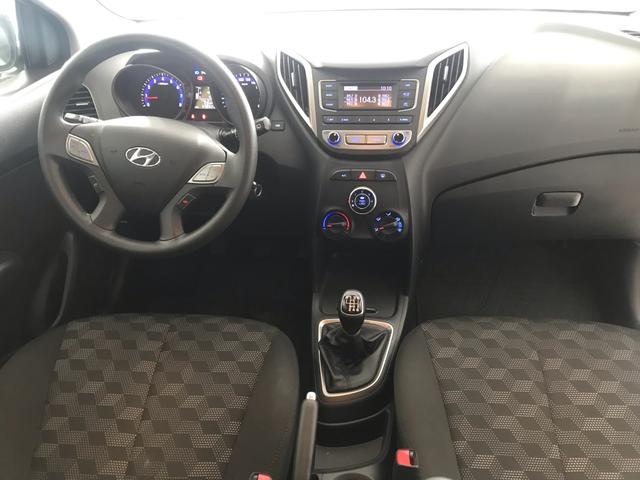 Hyundai HB20 1.6 comfort Plus 17/18 - Foto 6
