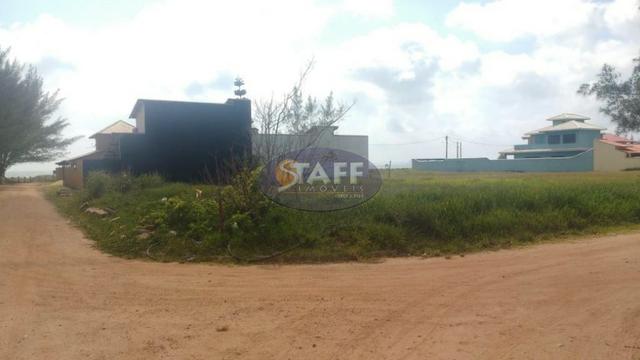 Lotes de 360 m² e 384m² dentro do condomínio lado praia em Unamar-Cabo Frio