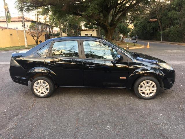 Ford Fiesta Sedan Class 1.6 Completo Única dona!! - Foto 6