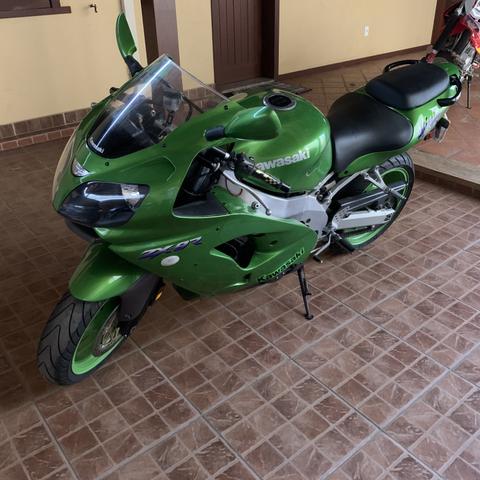 Moto Kawasaki Supersport 2002 - Foto 2