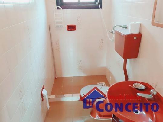 C98 - Bela residência em ótima localização - Foto 10