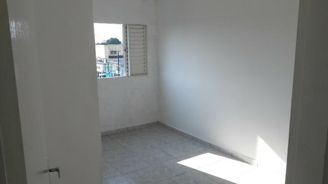 Aalugar Oportunidade Frente para Avenida Apartamentos 01 e 02 dormitórios - Foto 18