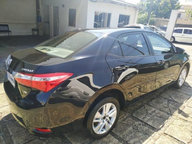 Toyota Corolla GLi Automatico Flex 2017 - Foto 4