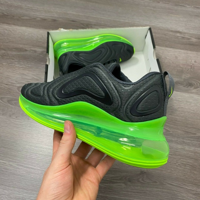 air max 720 cinza