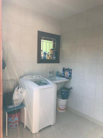 Excelente casa no centro com 4 quartos, uma suite e garagem - Foto 6