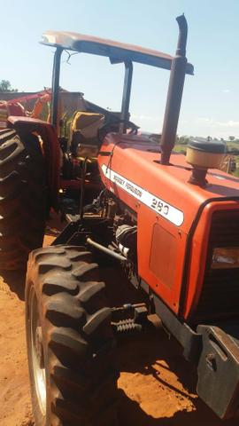 Trator Massey Ferguson - Foto 3