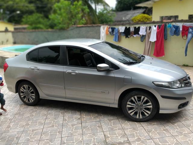 Vende-se um Honda City - Foto 2