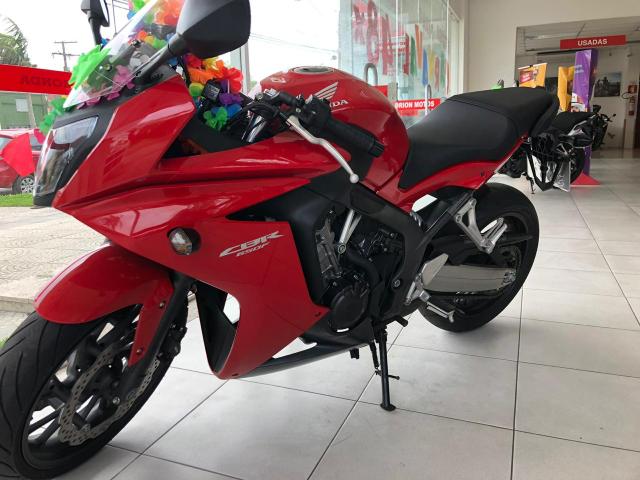 Honda CBR 650 F 4700km 15/15 R$29900,00