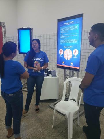 Locação de tv e totens em Teresina.