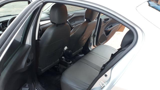 Fiat Cronos - Foto 10