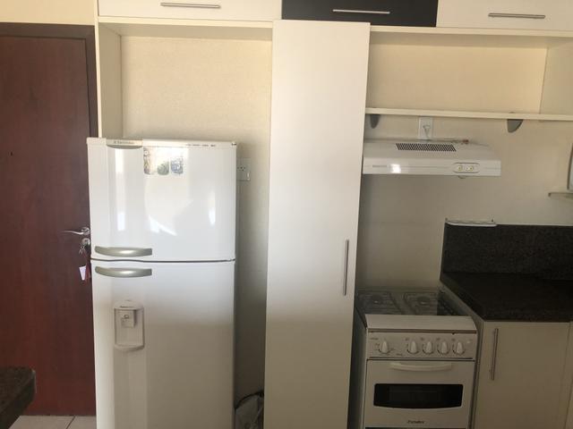 Alugo excelente apartamento mobiliado no centro da cidade - Foto 5