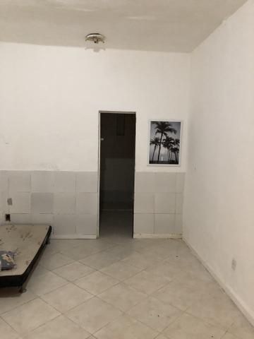 Quarto com banheiro