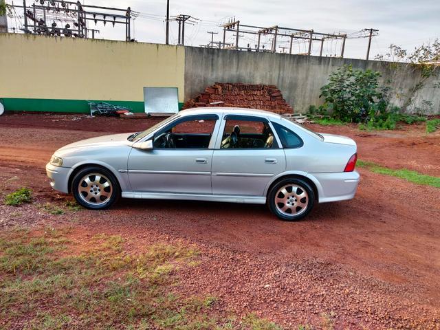 GM Vectra CD 2.0 8V - Foto 3