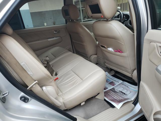 Hilux sw4 srv 4x4 3.0 automatica - Foto 12