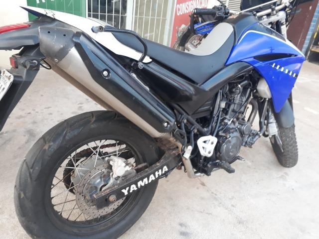XT 660 com bons pneus, doc em dia - Foto 5