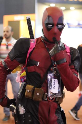 Personagem vivo deadpool