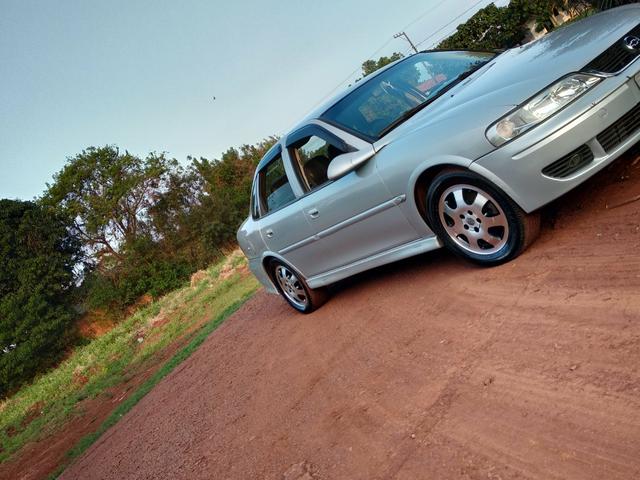 GM Vectra CD 2.0 8V - Foto 5