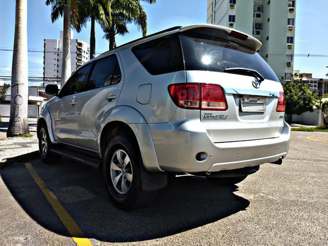 Toyota Hilux SW4 2008/2008 automática 3.0 turbo diesel 4x4 SRV (Top de linha) - Foto 4