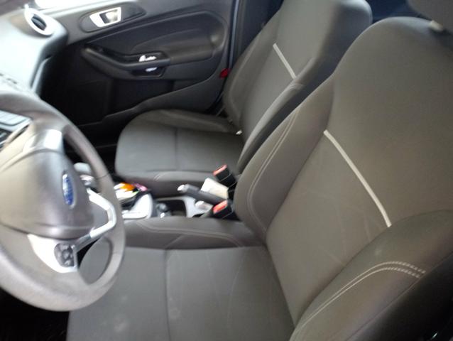 NEW FIESTA 2014 - 24.000 km - Foto 3